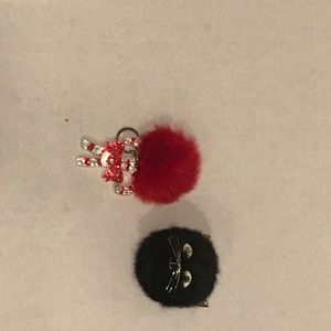 2 pack festive keychains